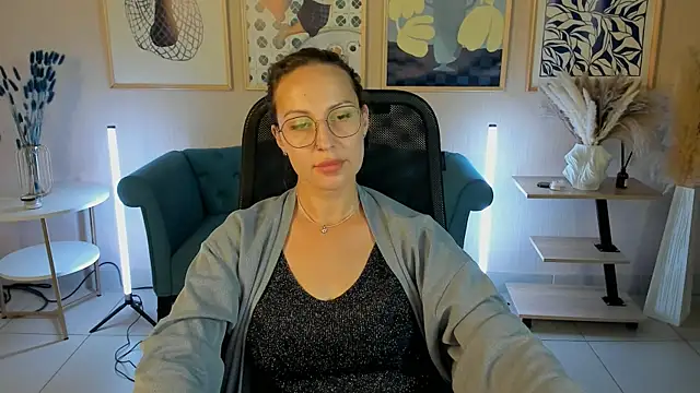 Charlotte_Hudson's Live XXX Chat