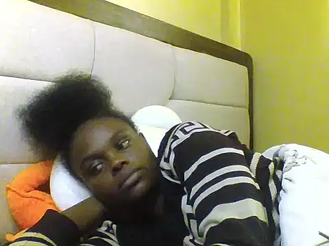 sexy-chocolate23 live XXX chat