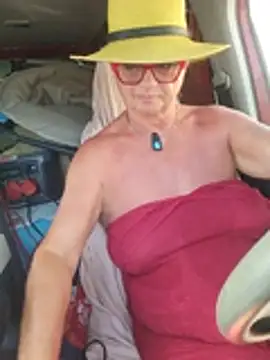 دردشة Hot-Muci الجنسية المباشرة