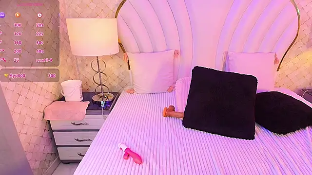 YazminJenner লাইভ XXX চ্যাট