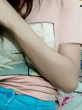 دردشة QueenSoreal الجنسية المباشرة