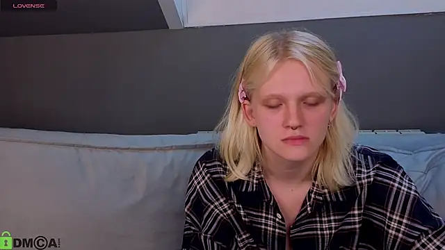 Lilly_Jhonass লাইভ XXX চ্যাট