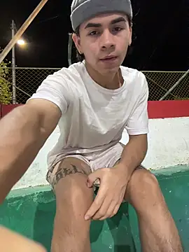 Mao_mdn লাইভ XXX চ্যাট