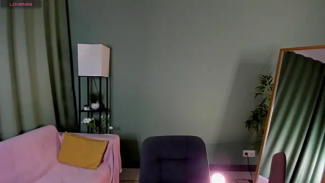 LeticiaRomano's Live XXX Chat