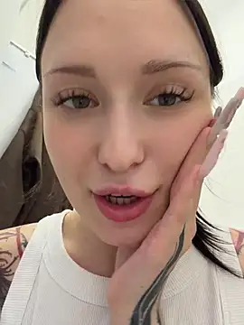XXX chat uživo modela EliteBitch
