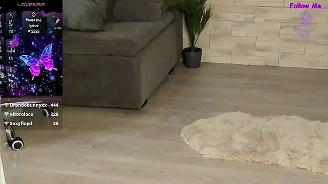VictoriaMazze élő XXX-chatje