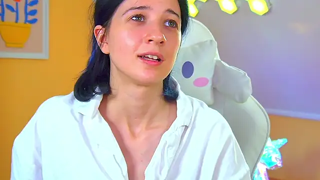 AnneAvelin Adlı Modelin Canlı XXX Sohbeti