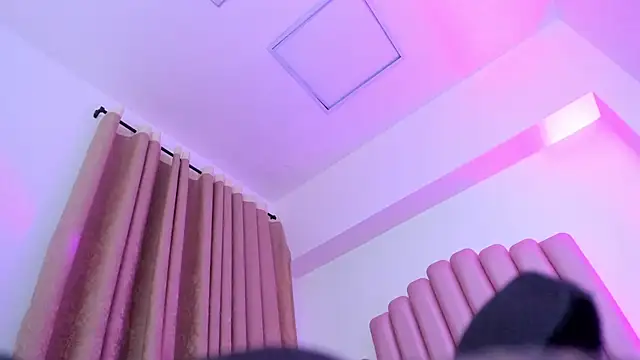 دردشة Lana_fox01 الجنسية المباشرة