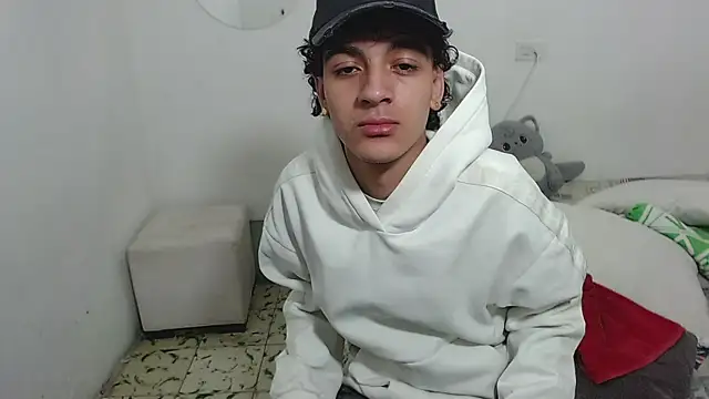 Chat XXX ao vivo de escanor_ar_