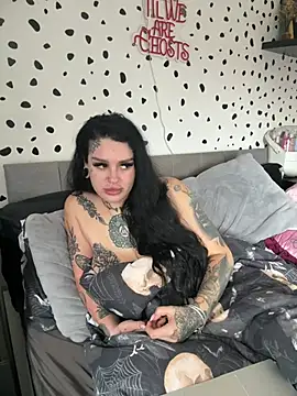 Chatroom XXX en direct de tempzzz12