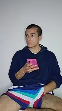 Chat XXX en directo de Thick_Cock