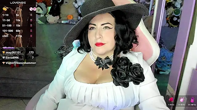 Chat +18 de candyy_new ao vivo