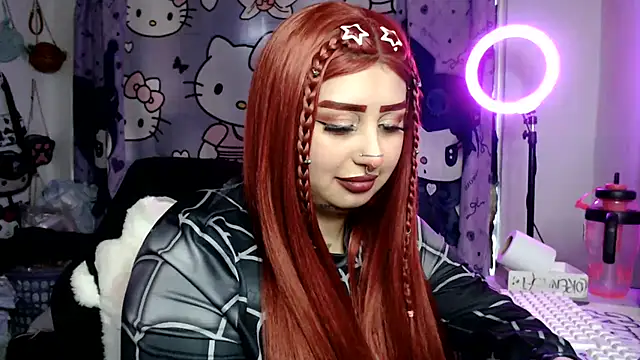 Chat XXX en directo de lussyevans24