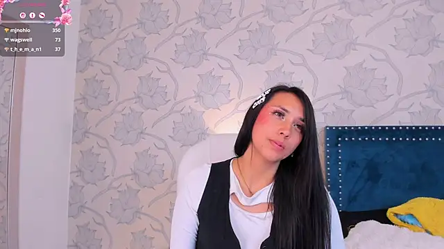 Chat XXX en directo de Julietta_33