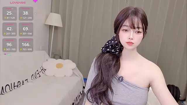 uikyy1 Live XXX-Chat