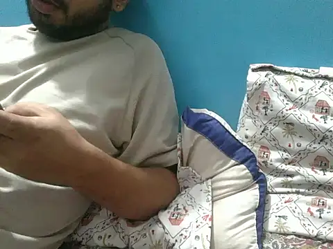 Precumboner 现场XXX聊天