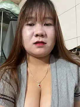 Liness101 现场XXX聊天