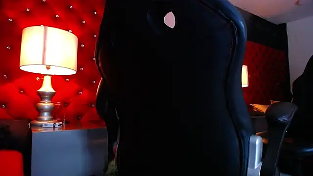 Erickpritz_xh লাইভ XXX চ্যাট