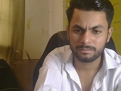 Stubborndesiboy Chat XXX in diretta