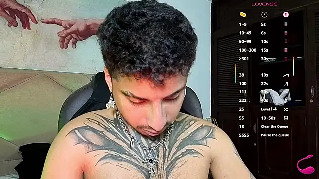XXX chat uživo modela JuanCamiilo_66