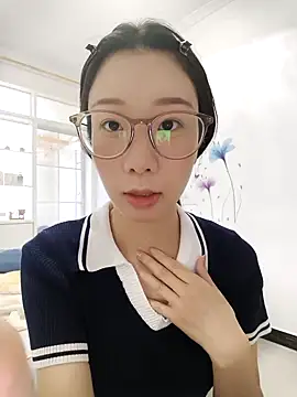Alexis-235 网络视讯表演