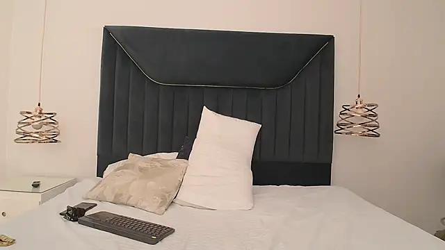 LeoDrake_n Live XXX chat