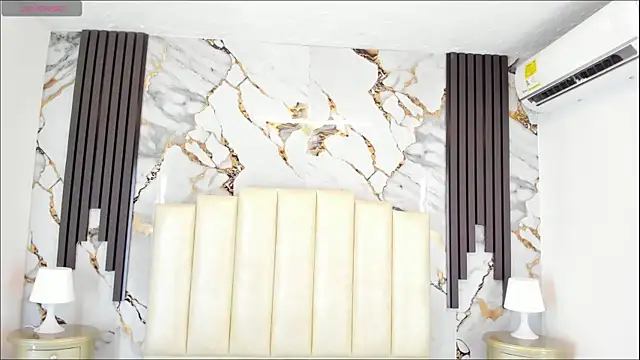Živý XXX chat AlanniLane