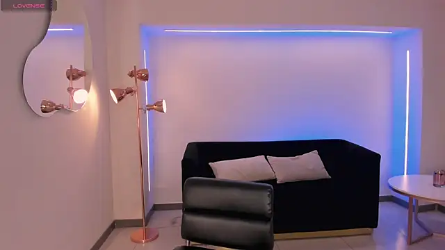 XXX chat uživo modela CandaseRussell