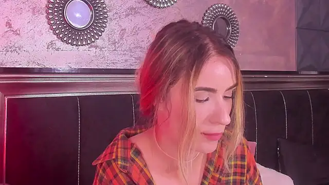 XXX chat uživo modela lauryncooper