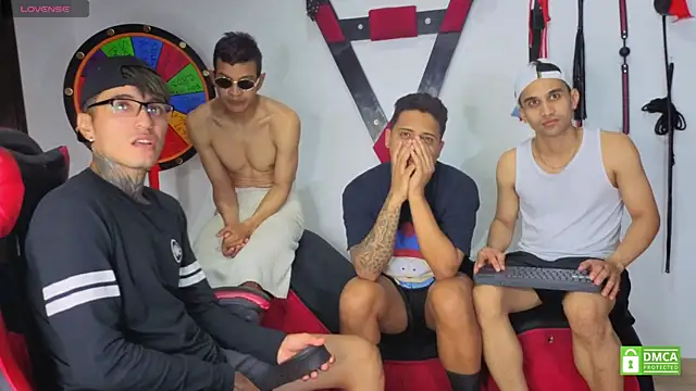 Онлайн чат XXX EliteBoysLive