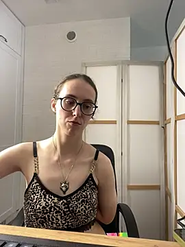 Chat XXX en directo de MartiniiSelenna