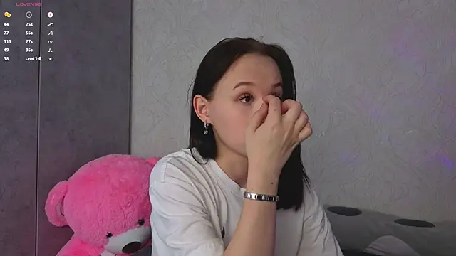 ViviHooser Chat XXX live
