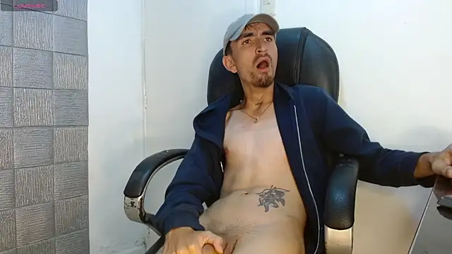 Živý XXX chat MykeCastle