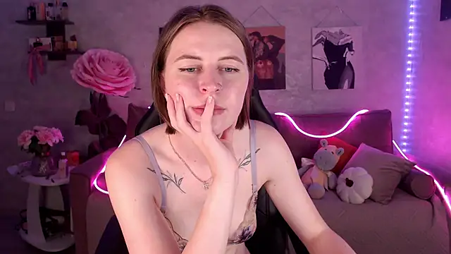 tiffany__burn Chat XXX live