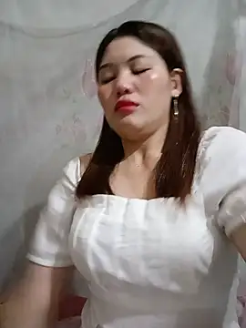 meg_06 Adlı Modelin Canlı XXX Sohbeti