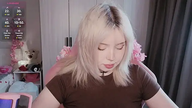 yumi_charm Chat XXX live