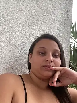 Chat XXX ao vivo de julia_moreira