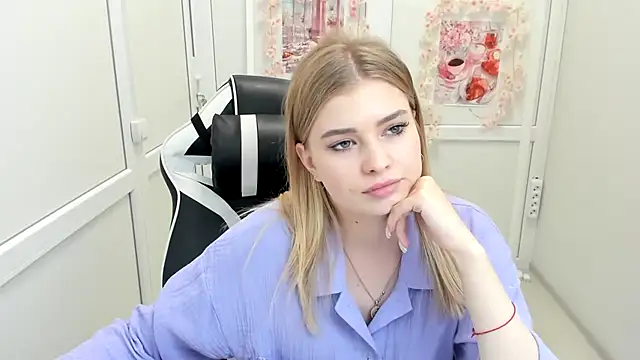 BrielleStorm's Live XXX Chat