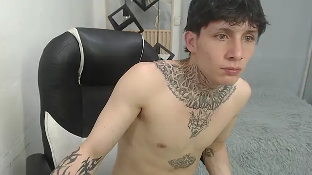 Živý XXX chat Cry_thereal