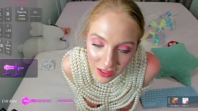 Emilly_Hart 现场XXX聊天
