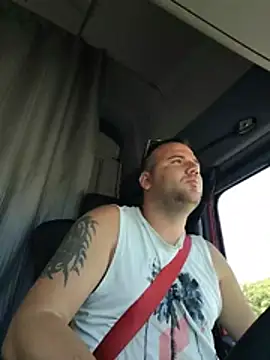 Chubbytop454 Live XXX Chat