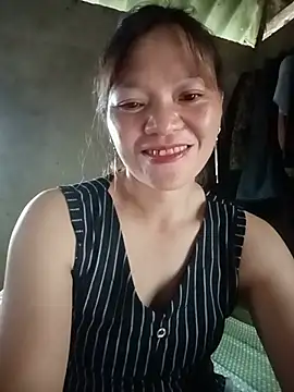 lya_sexyy লাইভ XXX চ্যাট