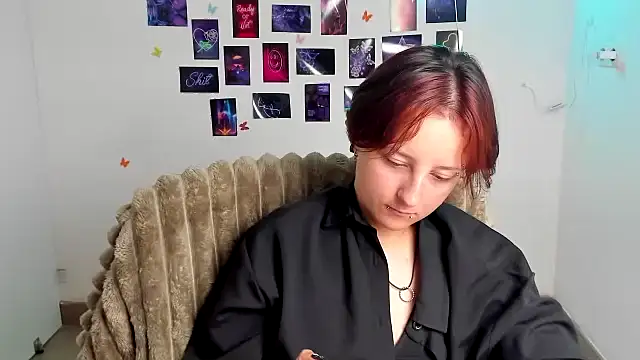 Dilara_Kiss_ লাইভ XXX চ্যাট
