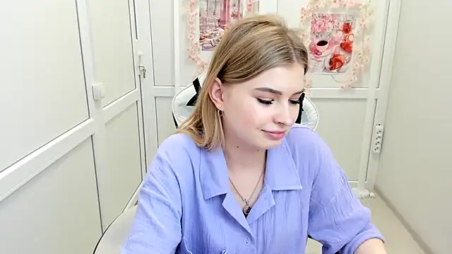 BrielleStorm: онлайн-секс-чат