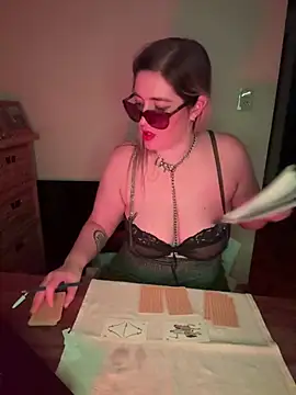 XXX chat uživo modela Granlady7