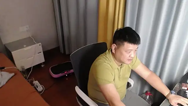 zhang1118: онлайн-секс-чат