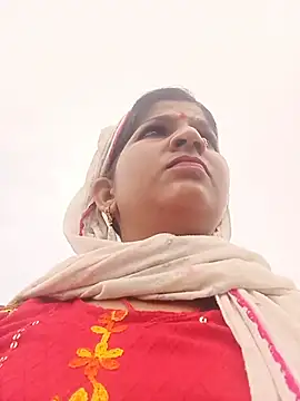 Joohi_Chawla143's Live XXX Chat