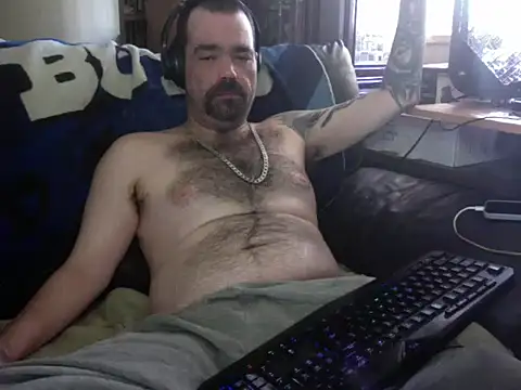 KinkyTOMan XXX чат на живо
