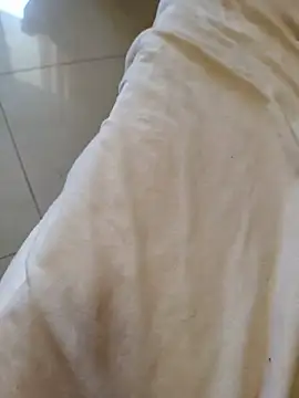 Chat +18 de dayanesexxy ao vivo