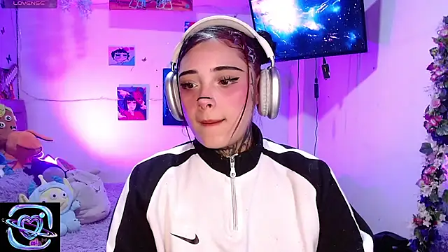 mia_catt05's Live XXX Chat